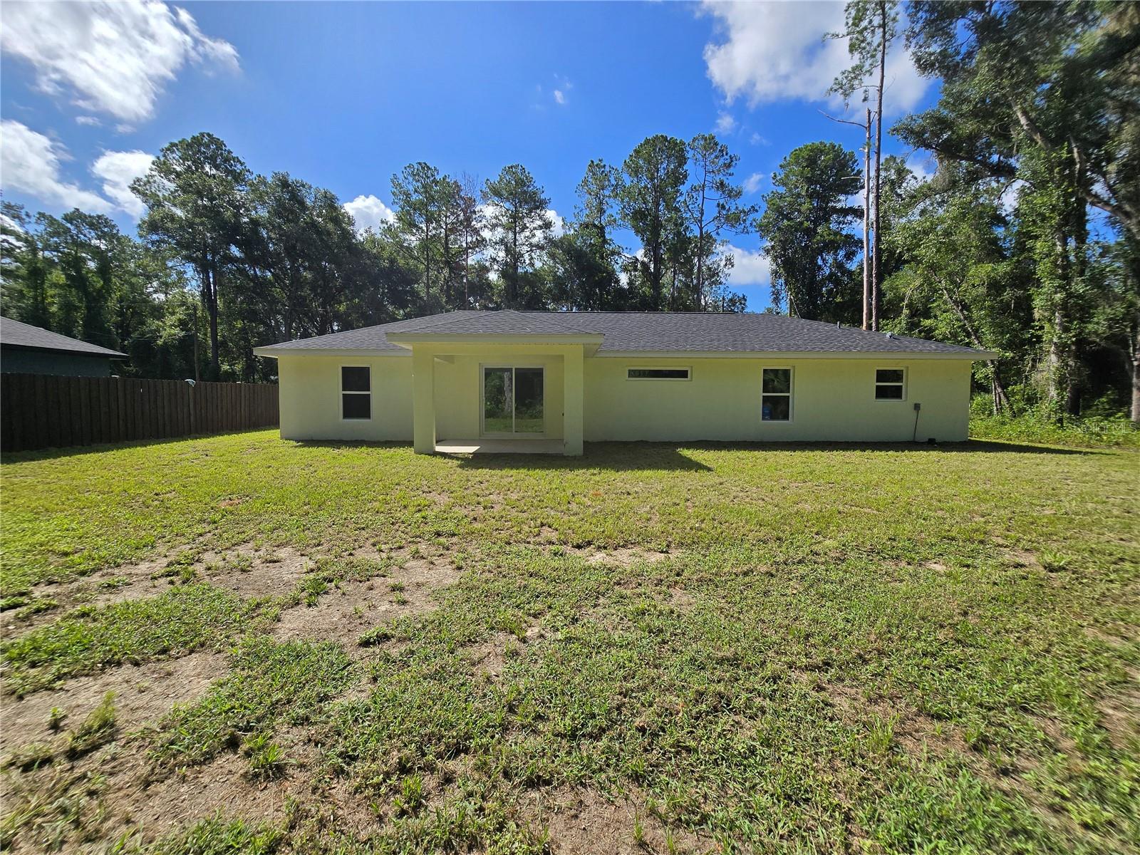 11 Sequoia Loop Pl Property Photo 4