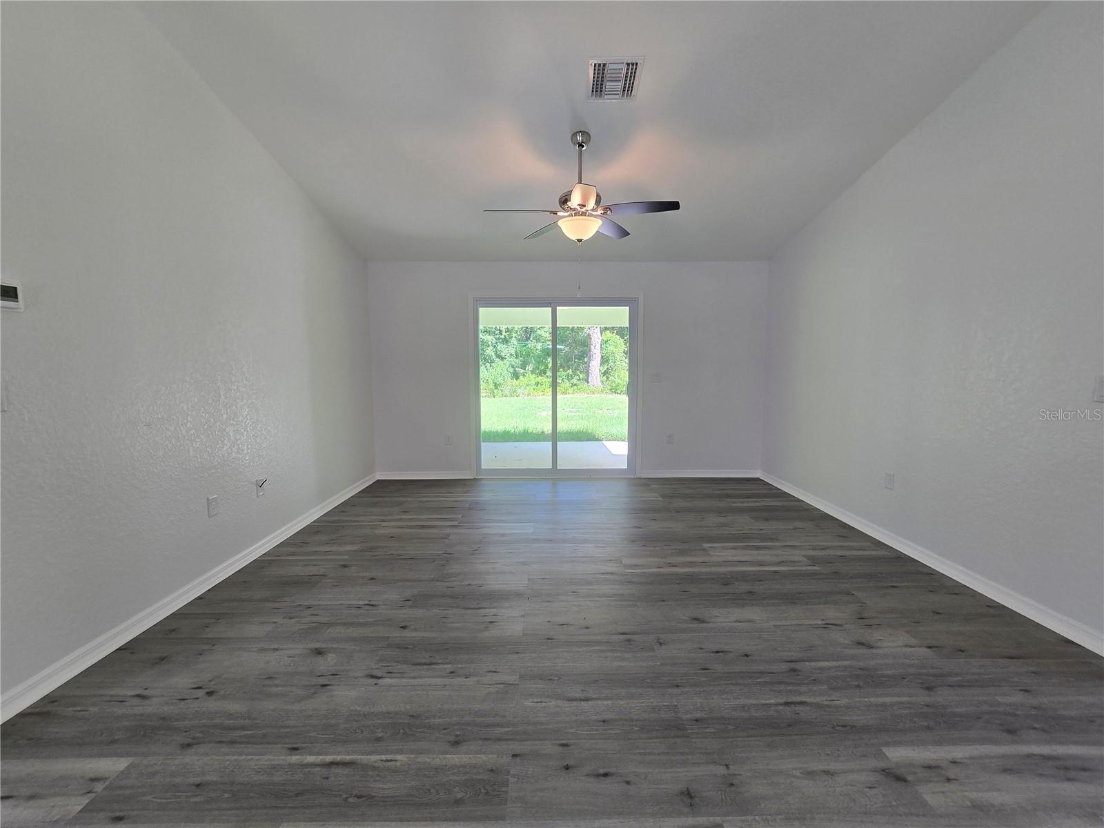 11 Sequoia Loop Pl Property Photo 14