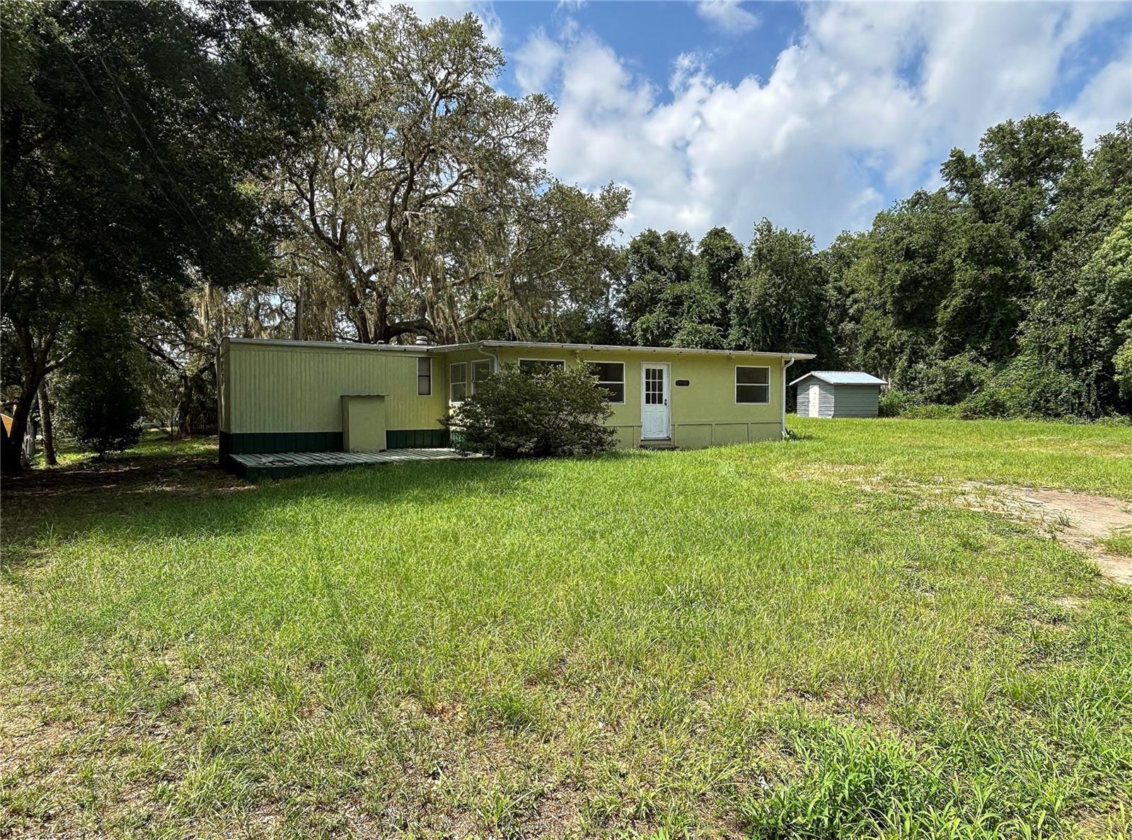 18274 SE 22ND PL Property Photo 1
