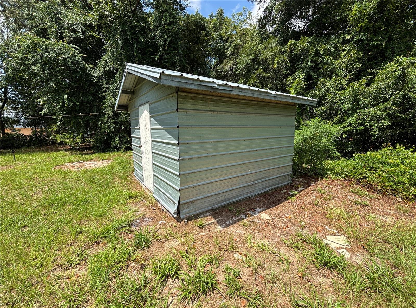 18274 Se 22nd Pl Property Photo 9