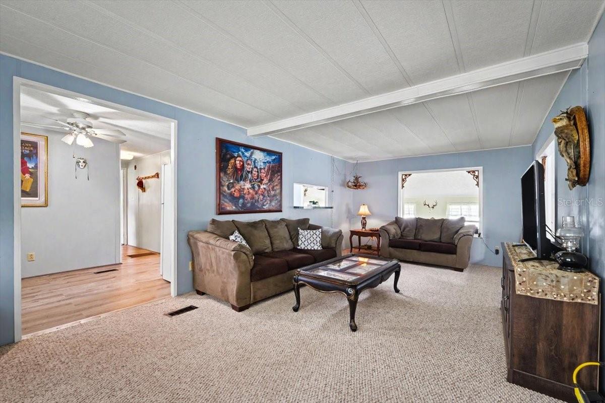 104 Edgewater Rd Property Photo 25