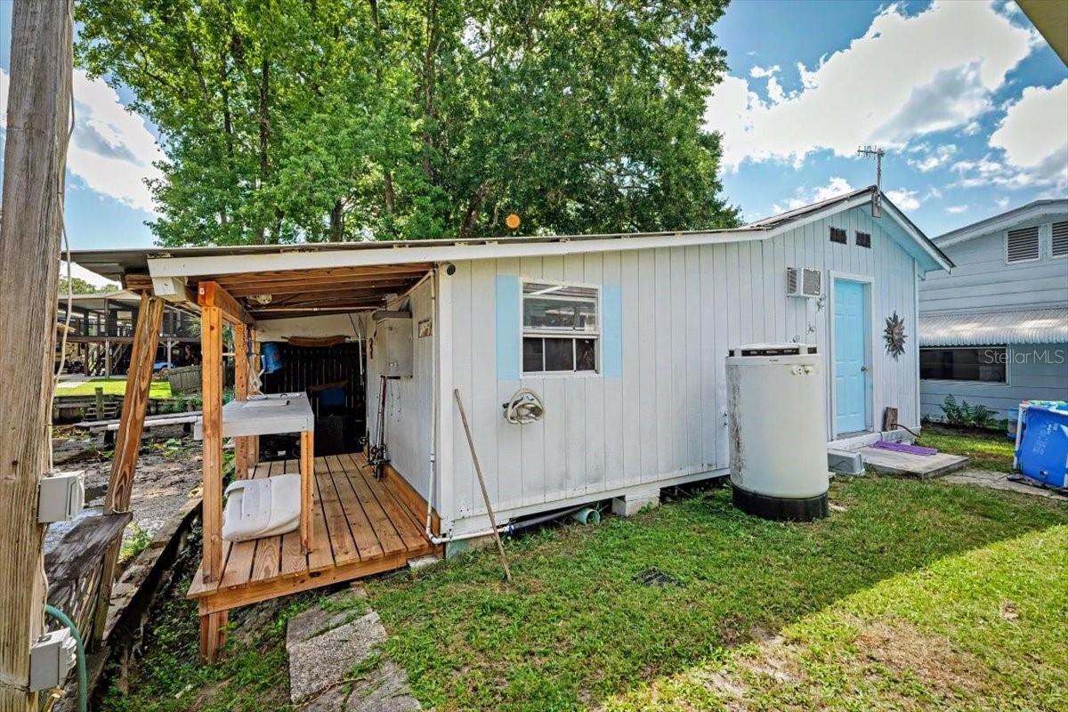 104 Edgewater Rd Property Photo 38