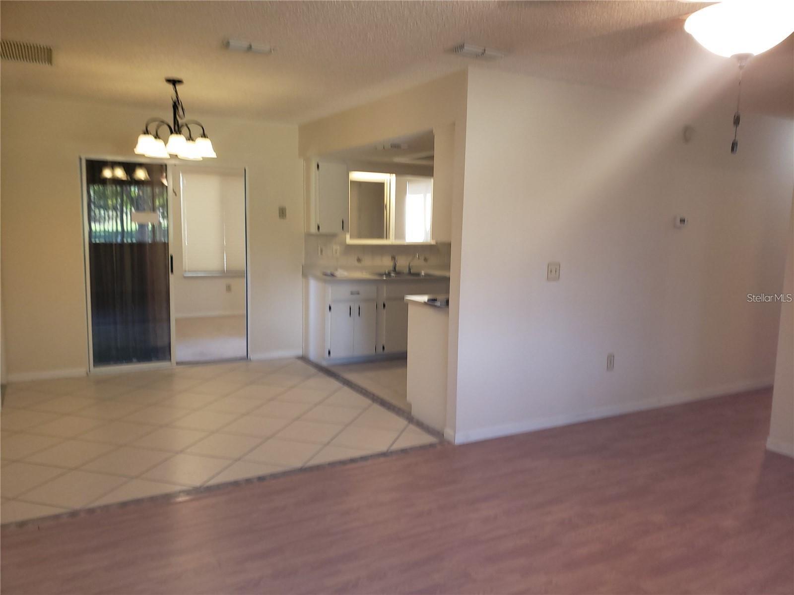 10911 Sw 86th Ct Property Photo 4