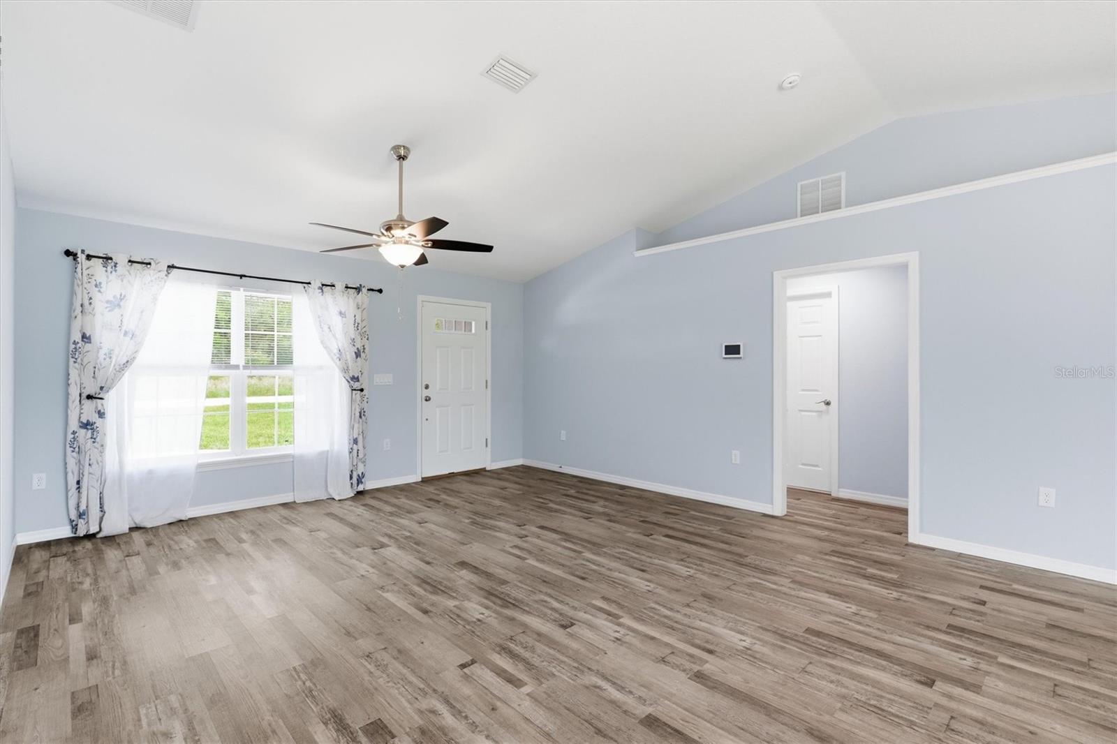 15055 Se 93rd Ct Property Photo 7