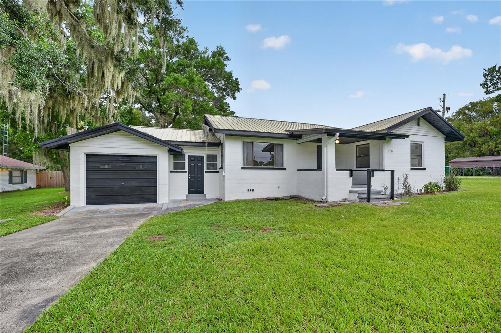 5514 Se Hames Rd Property Photo 1