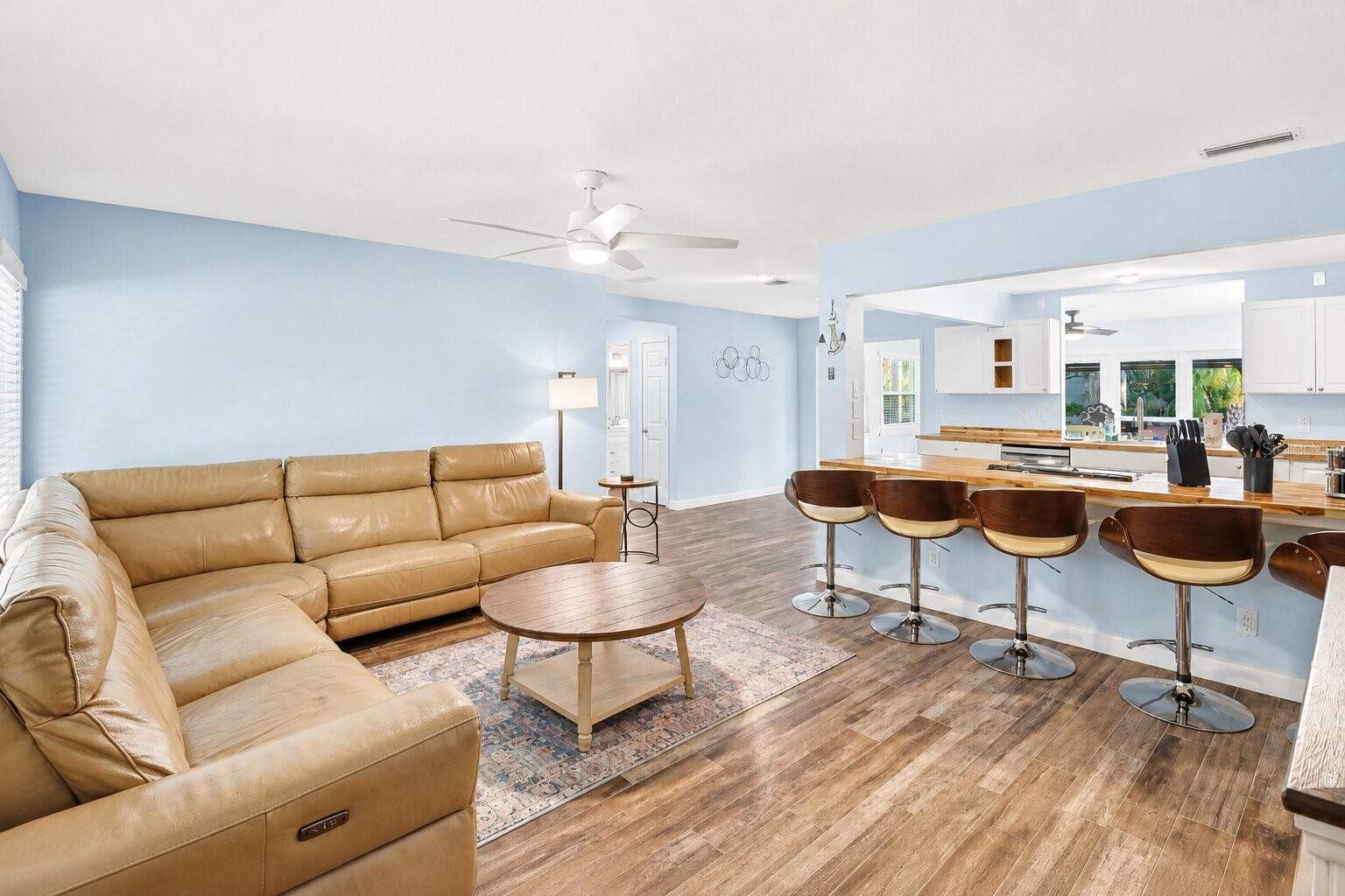 3619 N Suwannee Pt Property Photo 8