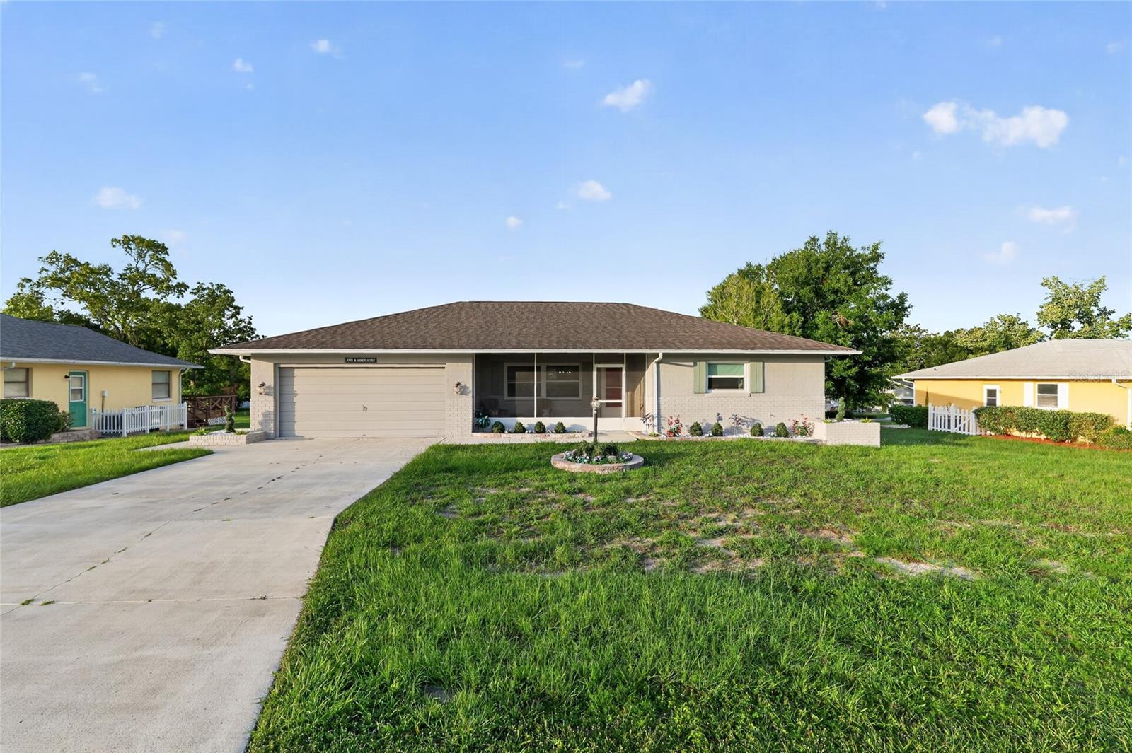 3705 N Honeylocust Dr Property Photo 10