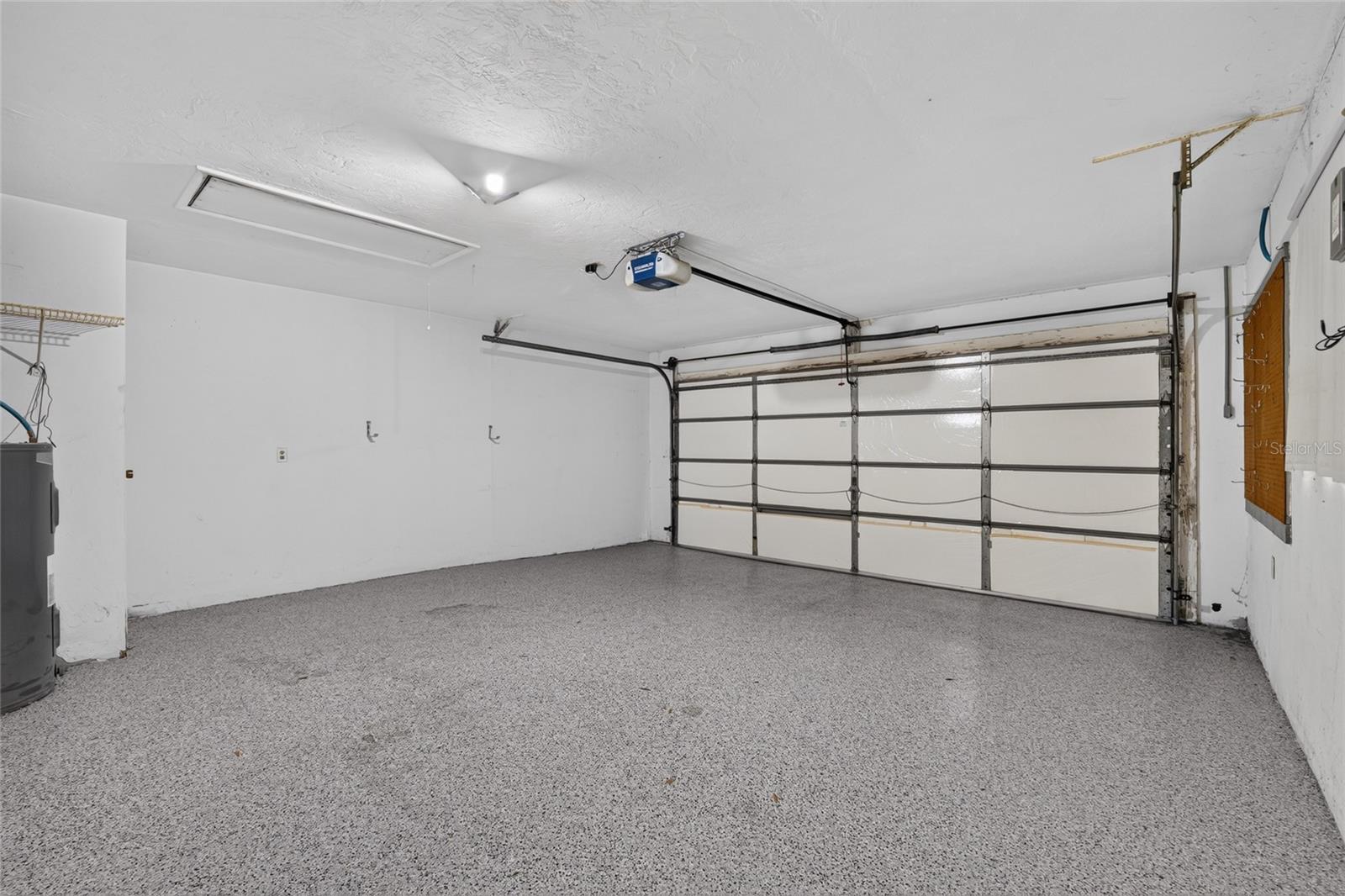 3705 N Honeylocust Dr Property Photo 47