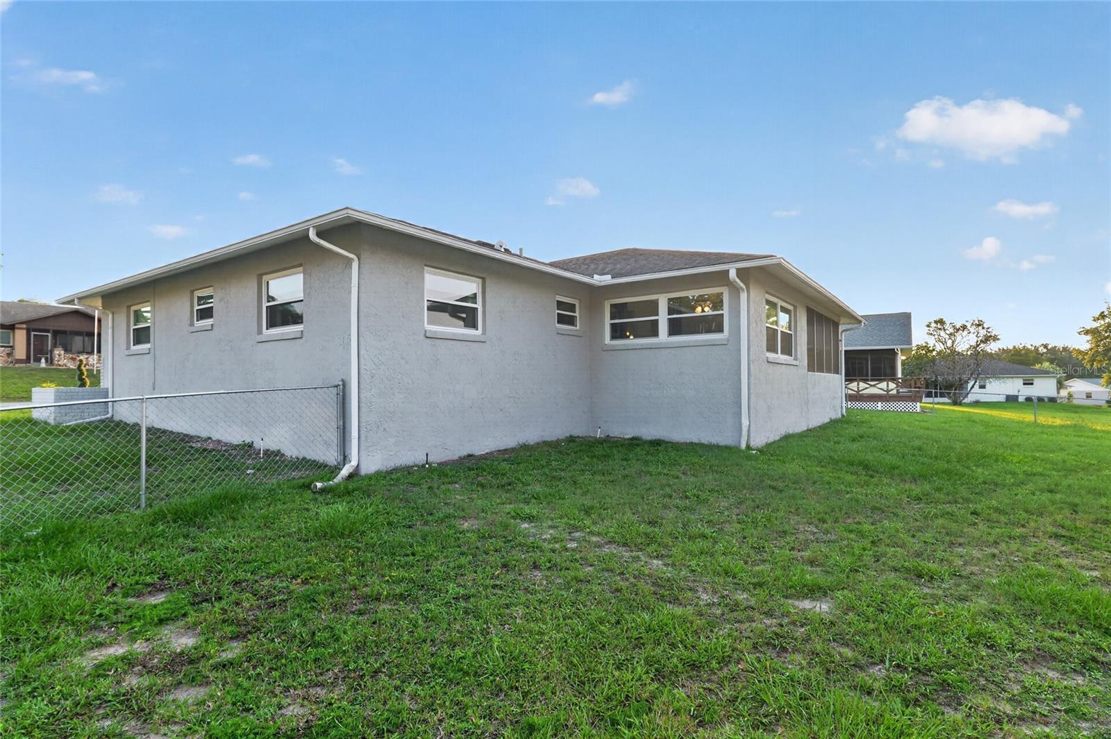 3705 N Honeylocust Dr Property Photo 61