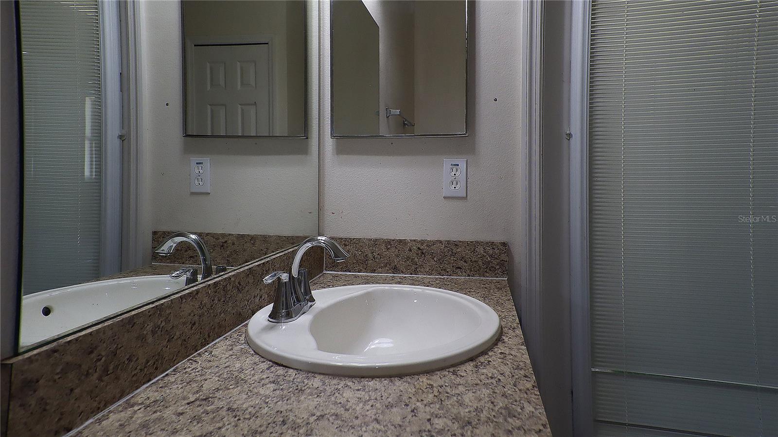 3114 Ne 24th Pl Property Photo 32