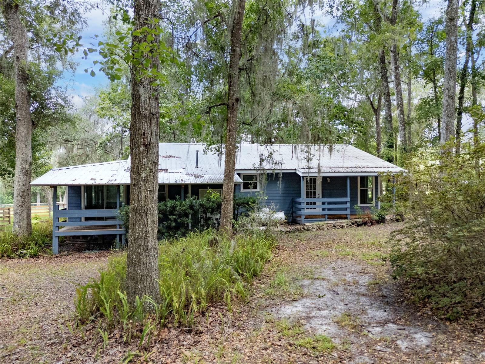 18251 Nw 141st Ave Property Photo 5