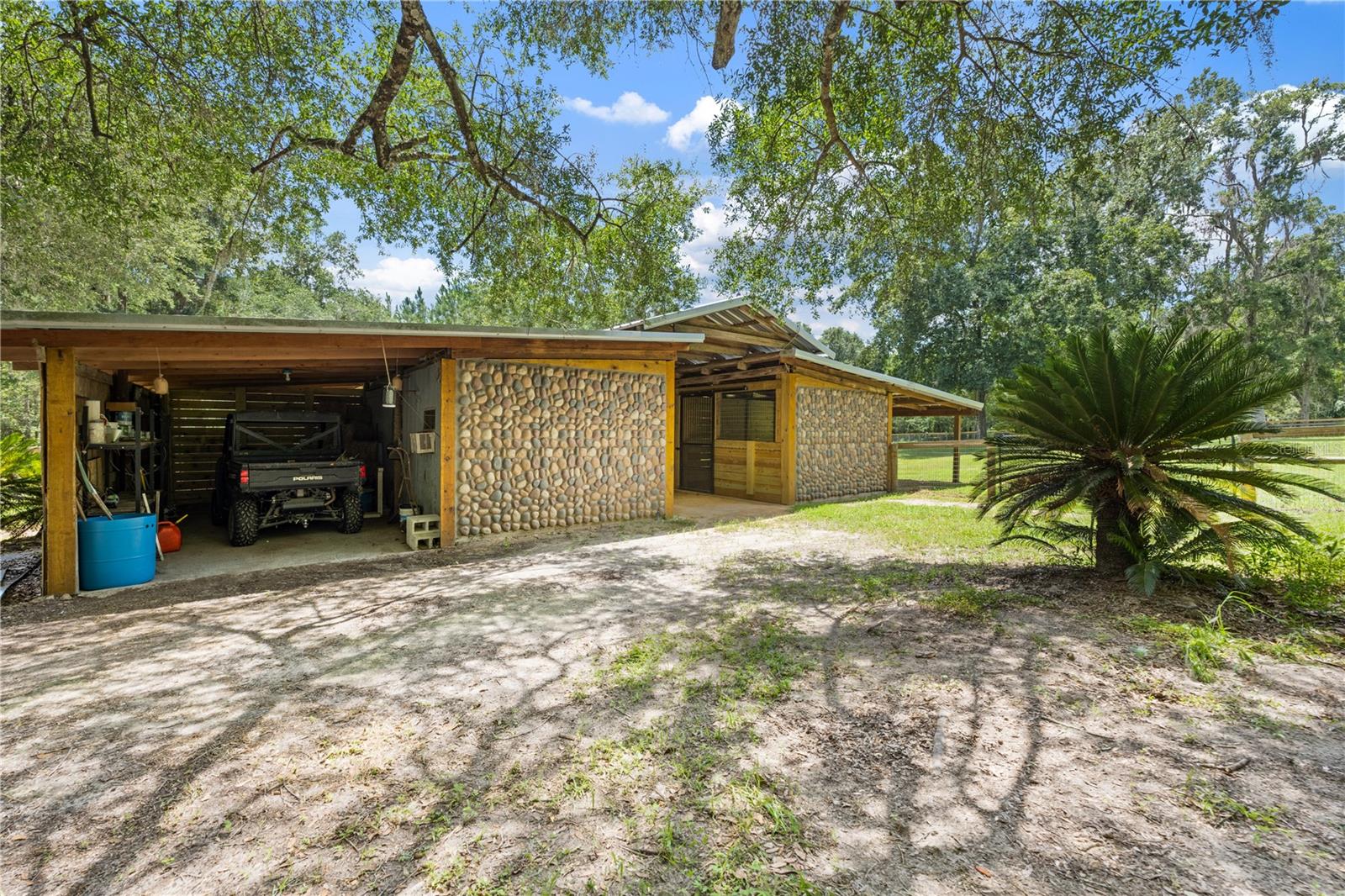 18251 Nw 141st Ave Property Photo 54