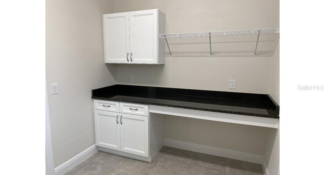 5637 Abelman Rd Property Photo 7
