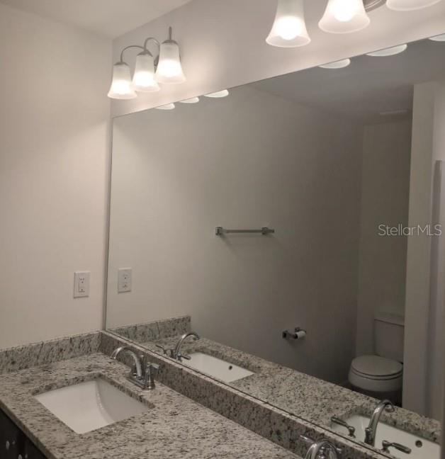 1040 Melville Rd Property Photo 7