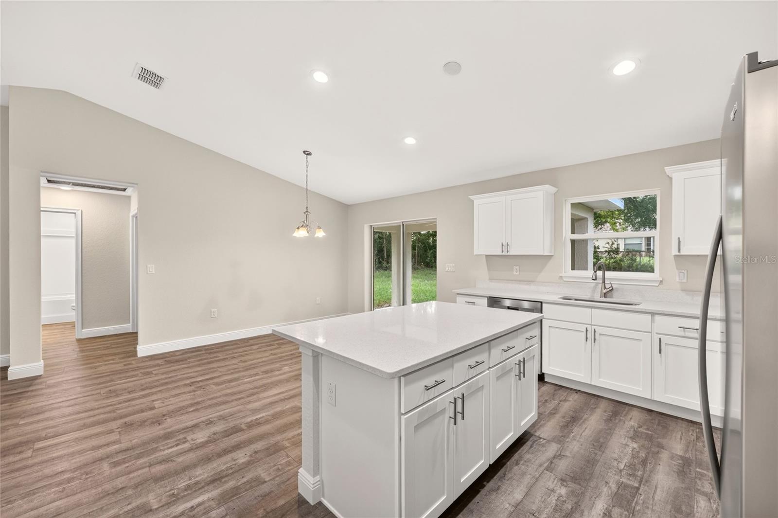 98 Pecan Course Cir Property Photo 5