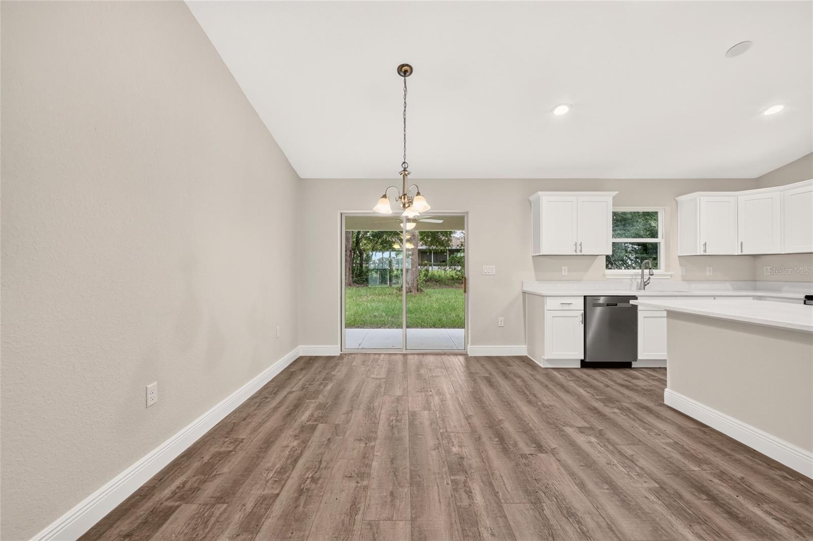 98 Pecan Course Cir Property Photo 13
