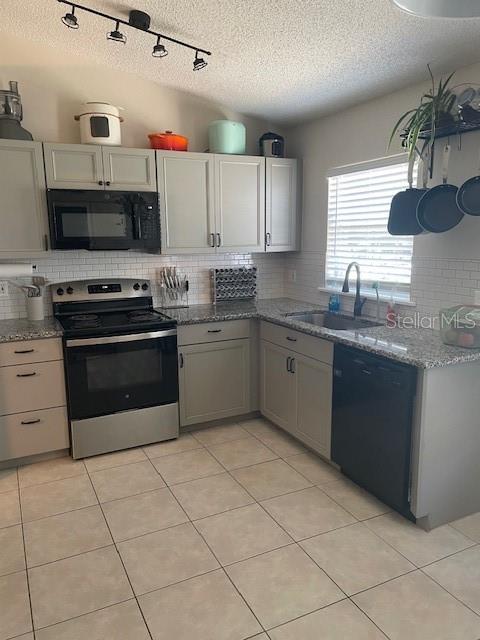 1048 Winding Water Way Property Photo 7