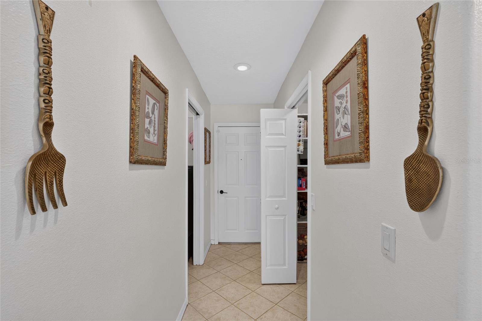 2155 W Fir Pl Property Photo 32