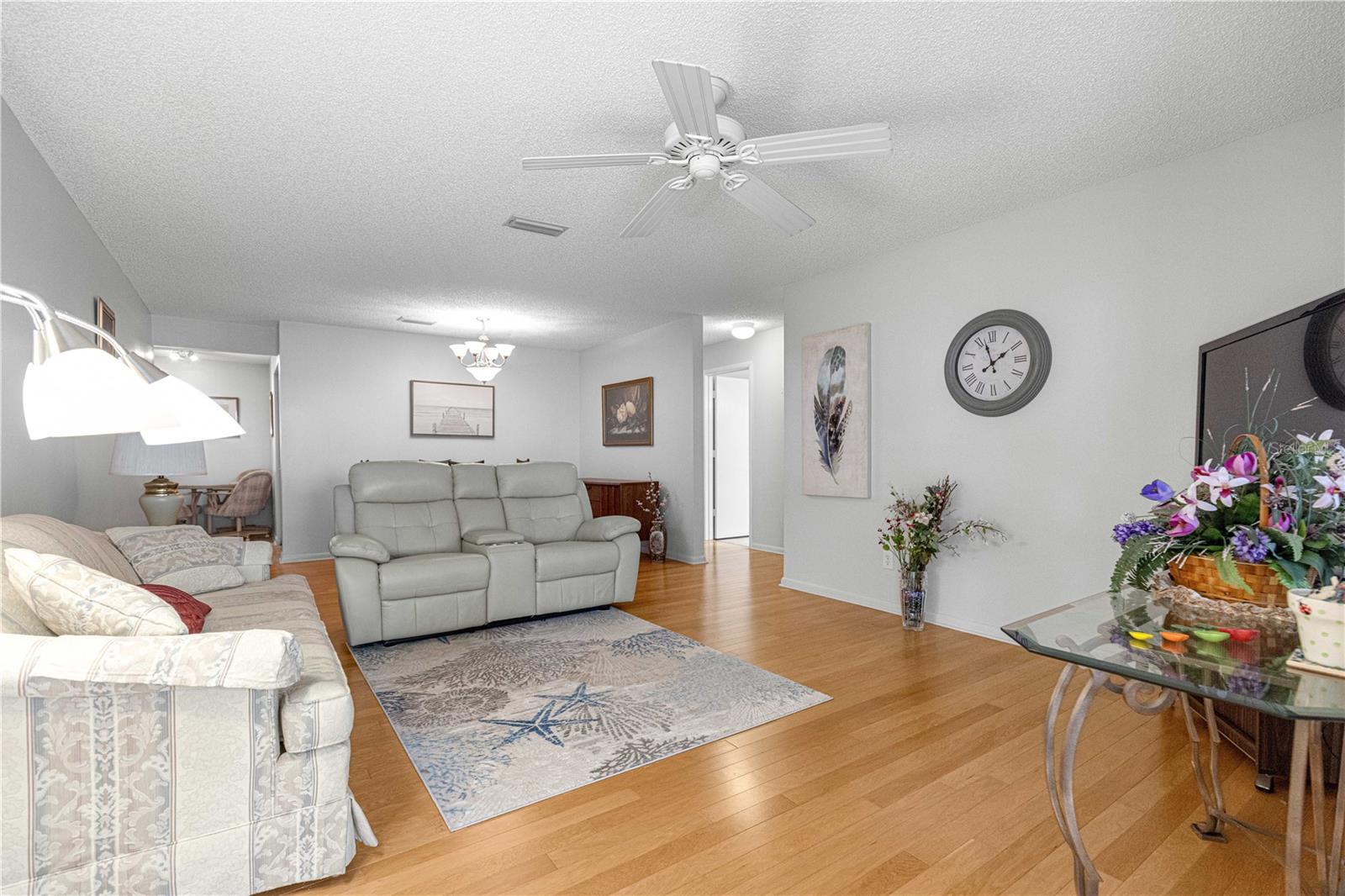 8785 Sw 91st St #d Property Photo 4