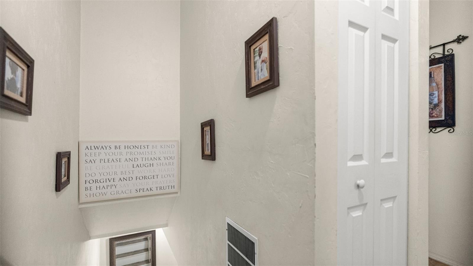 1710 Nw 7th St #303 Property Photo 16