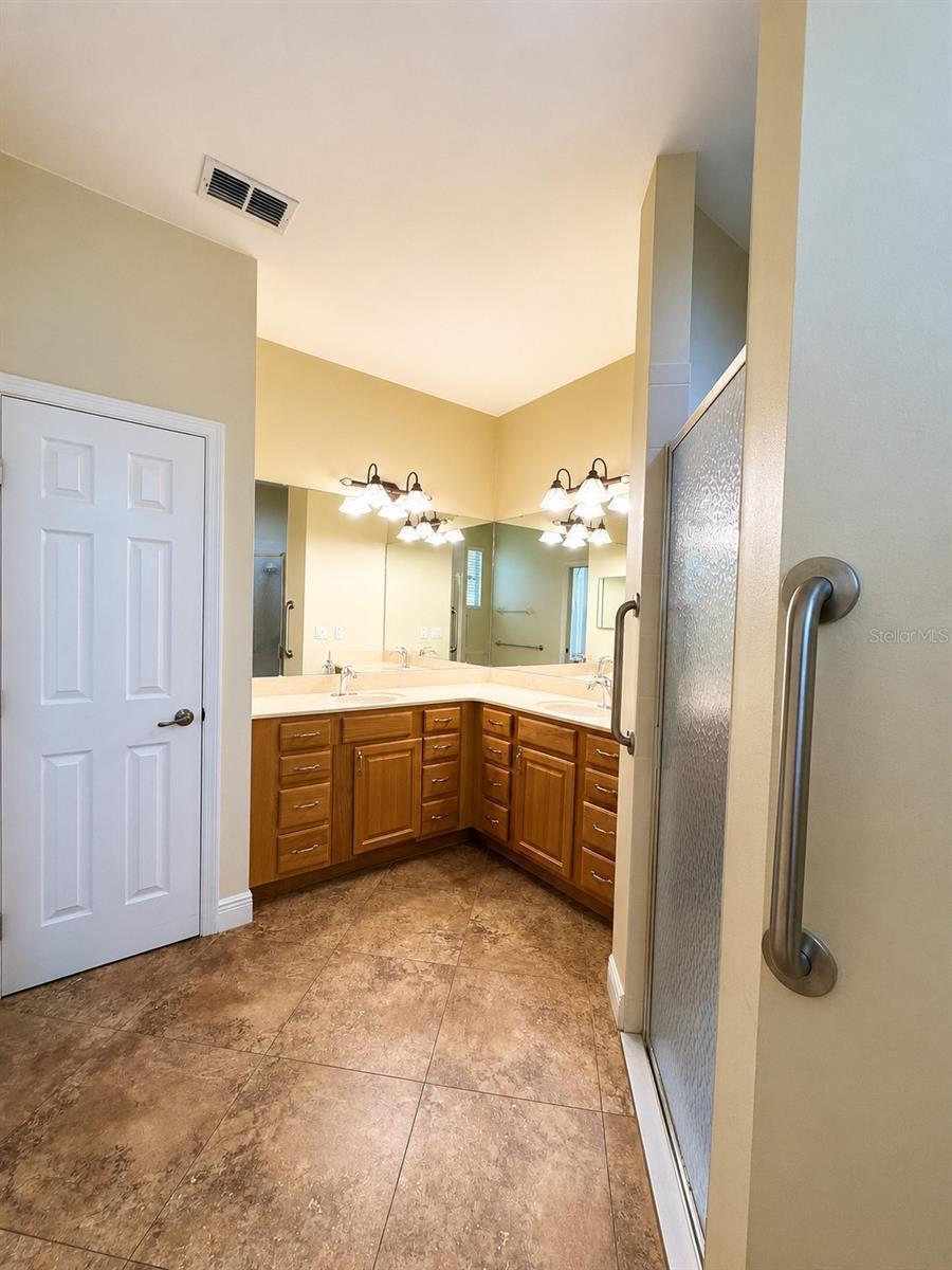 8394 Sw 82nd Loop Property Photo 14