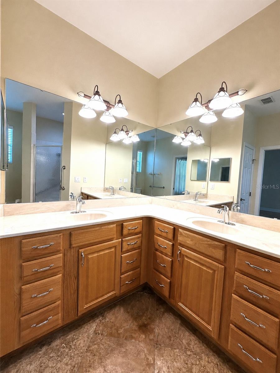 8394 Sw 82nd Loop Property Photo 15