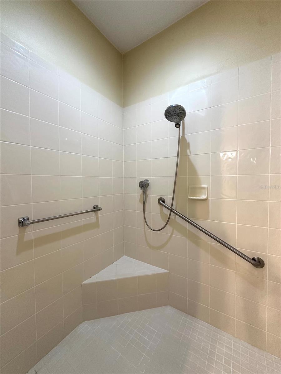 8394 Sw 82nd Loop Property Photo 16