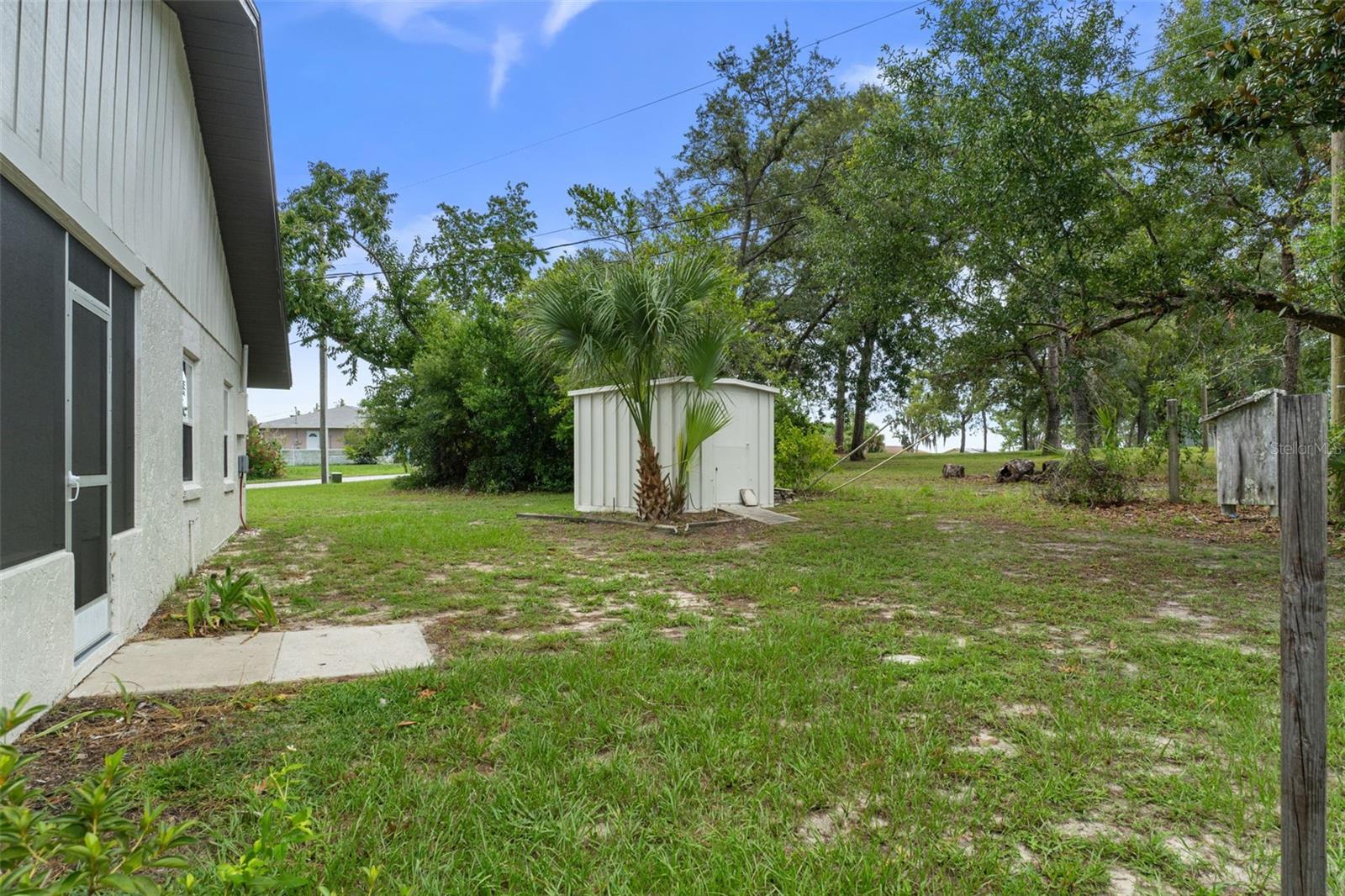 211 S Davis St Property Photo 48