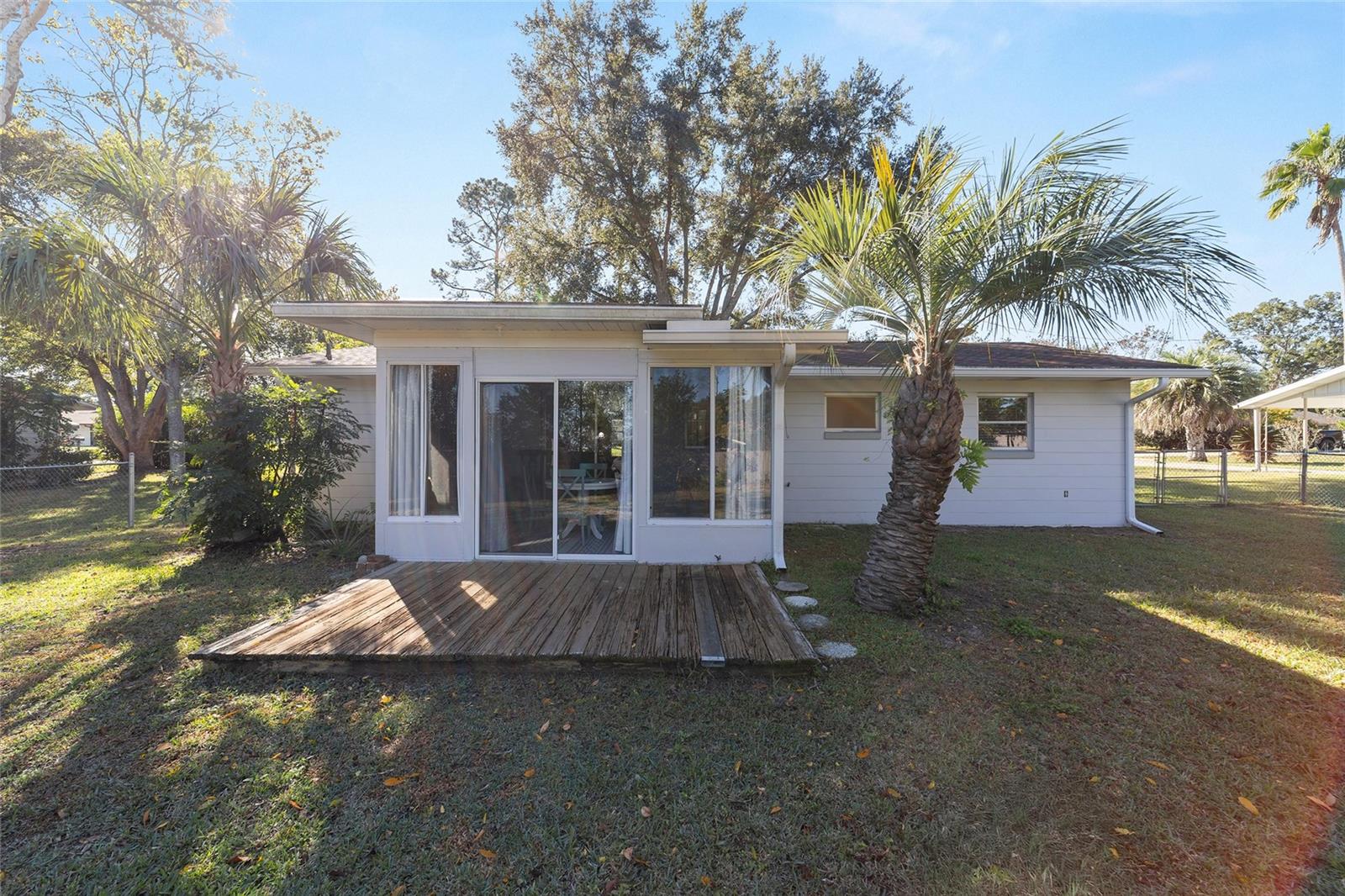 21529 Sw Honeysuckle St Property Photo 34