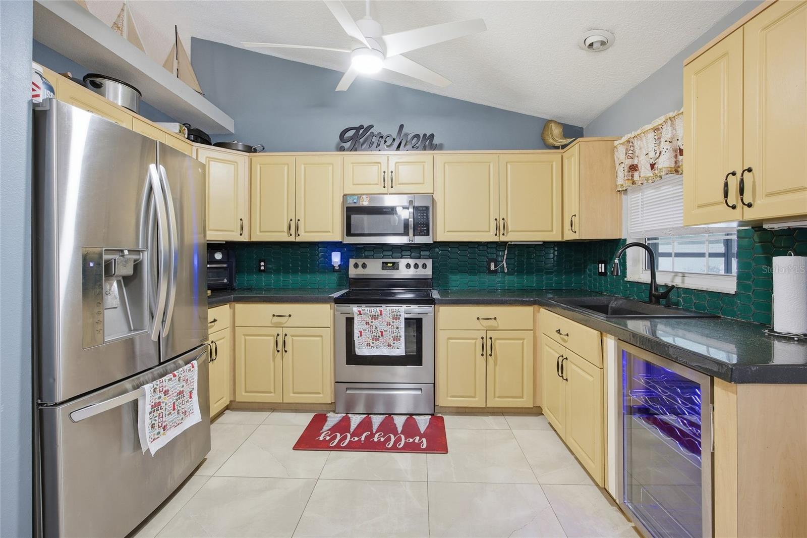 7770 Sw 63rd Ave Rd. Property Photo 10
