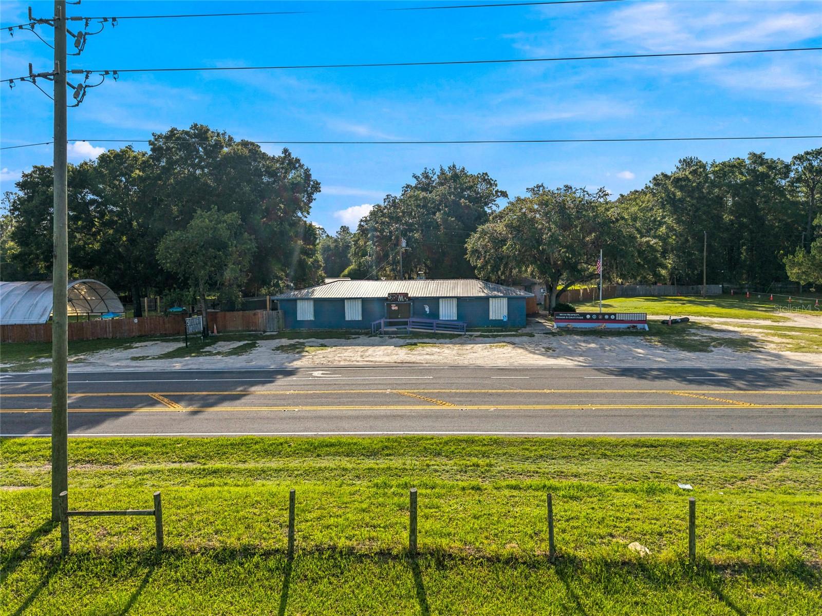 3025 S Us Highway 41 Property Photo 4