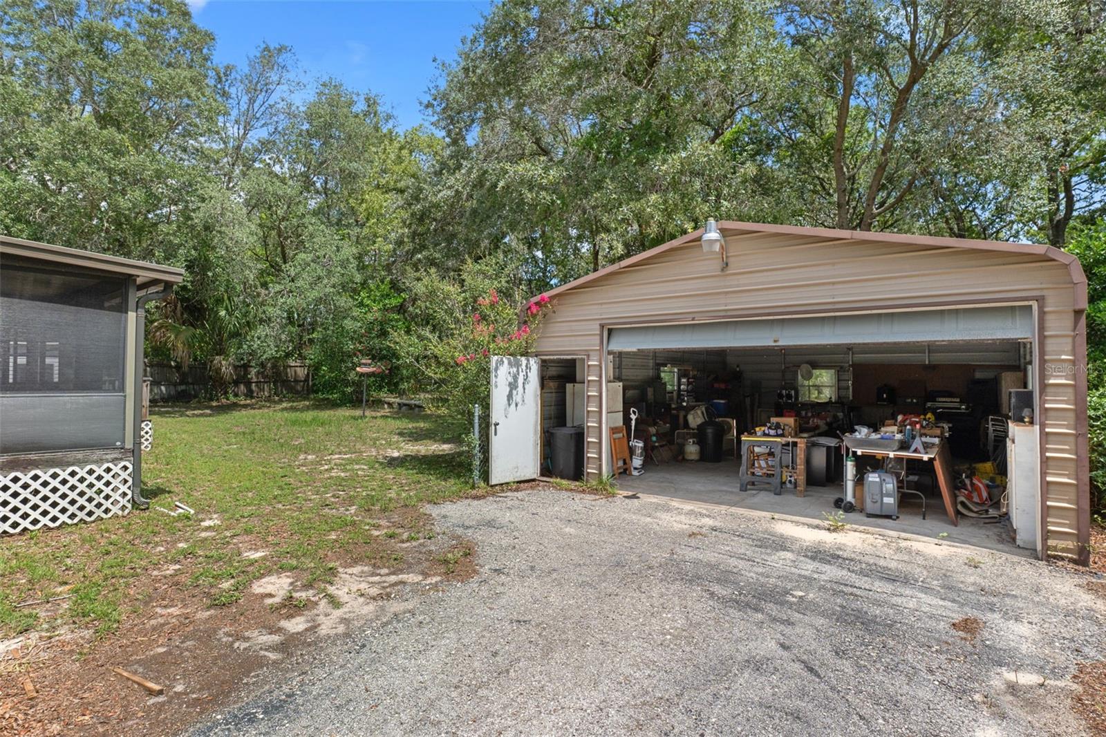 6463 W Park Dr Property Photo 3
