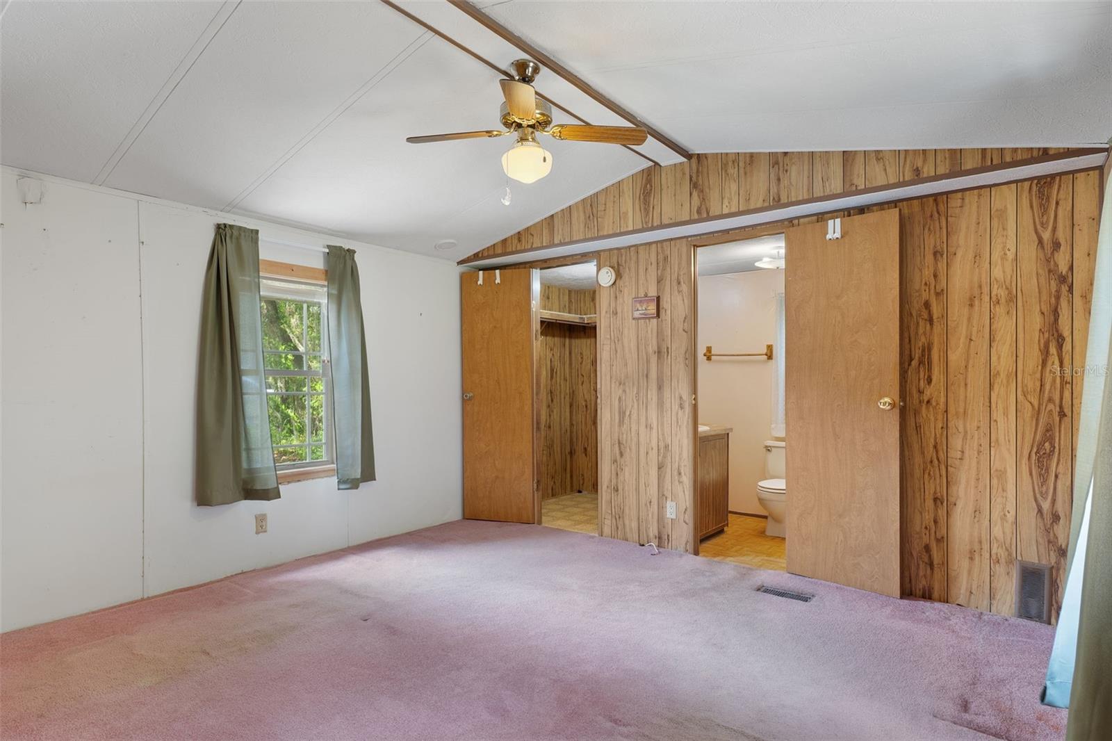 6463 W Park Dr Property Photo 12