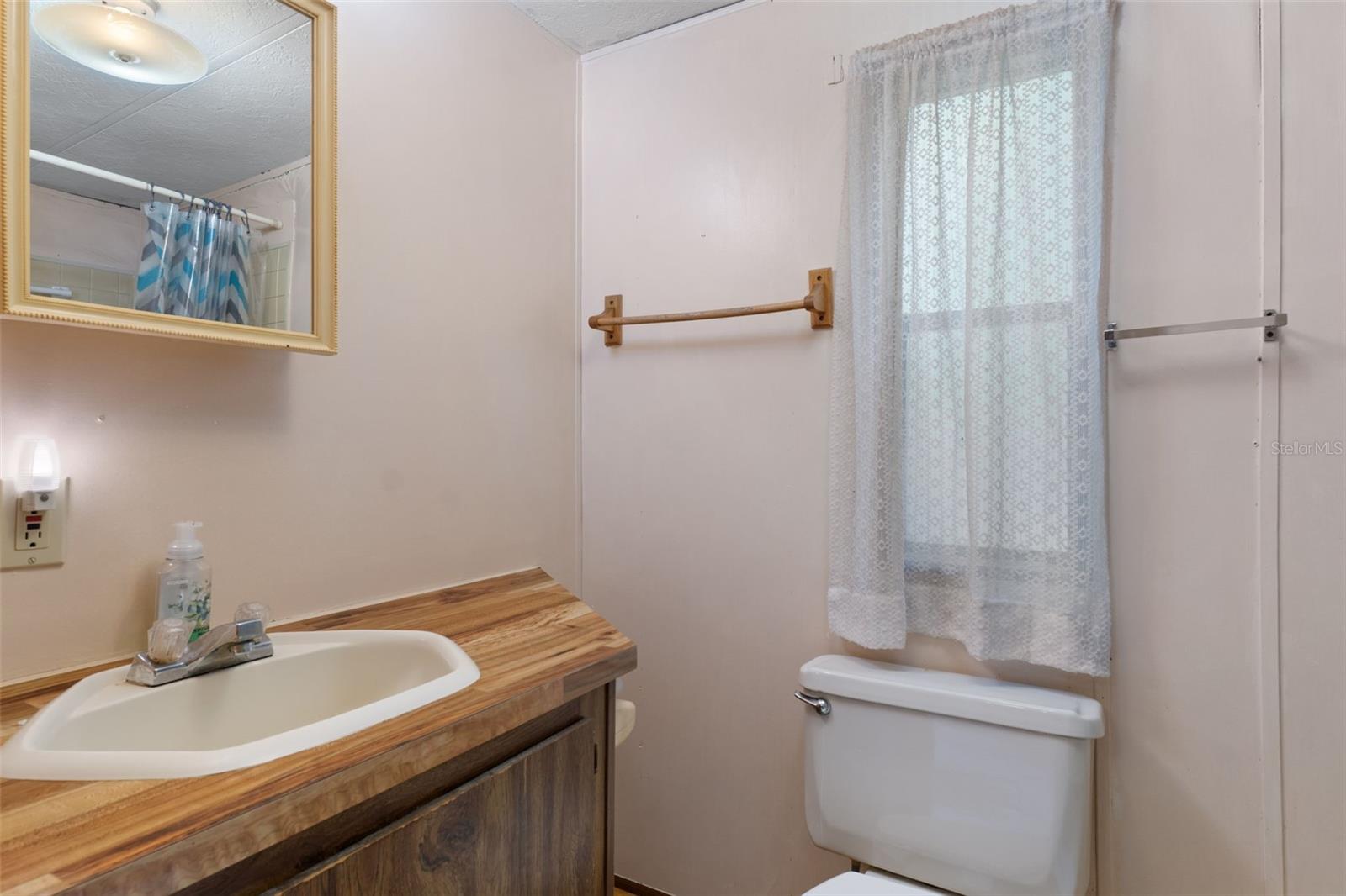 6463 W Park Dr Property Photo 14