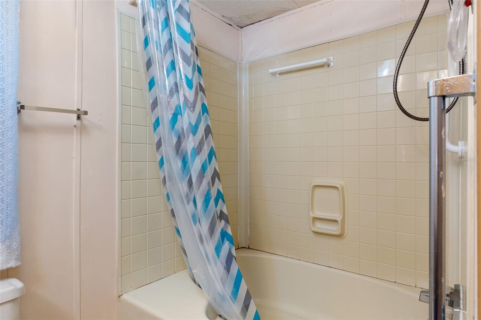 6463 W Park Dr Property Photo 15