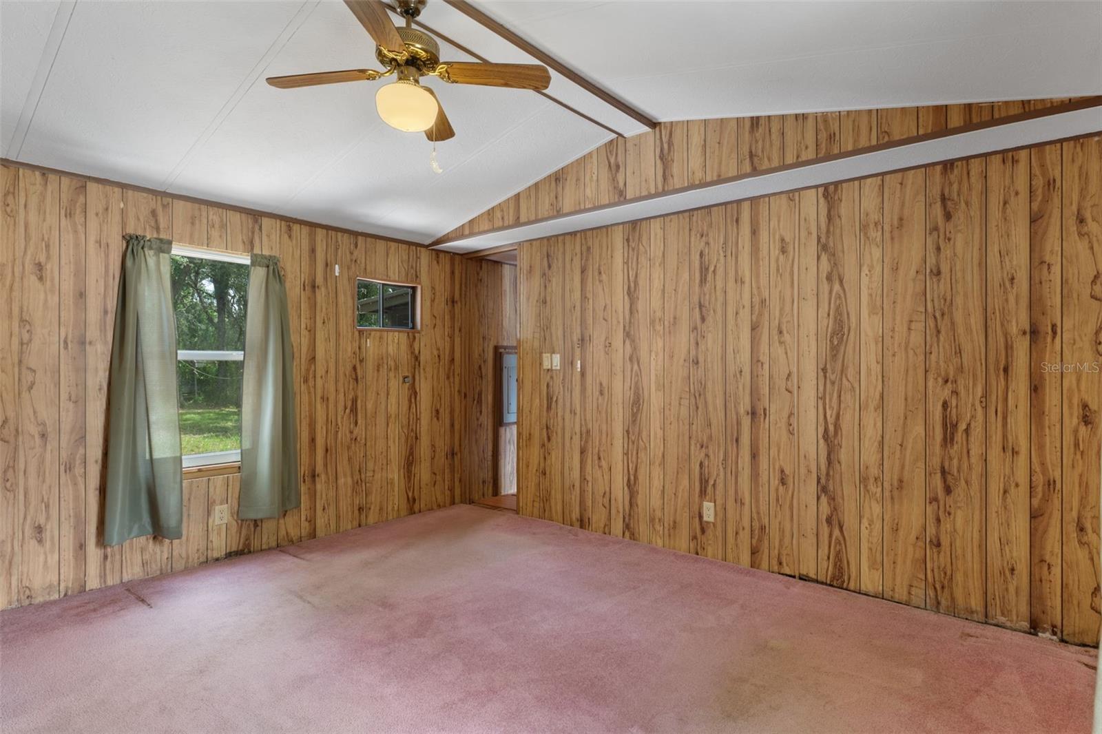 6463 W Park Dr Property Photo 16