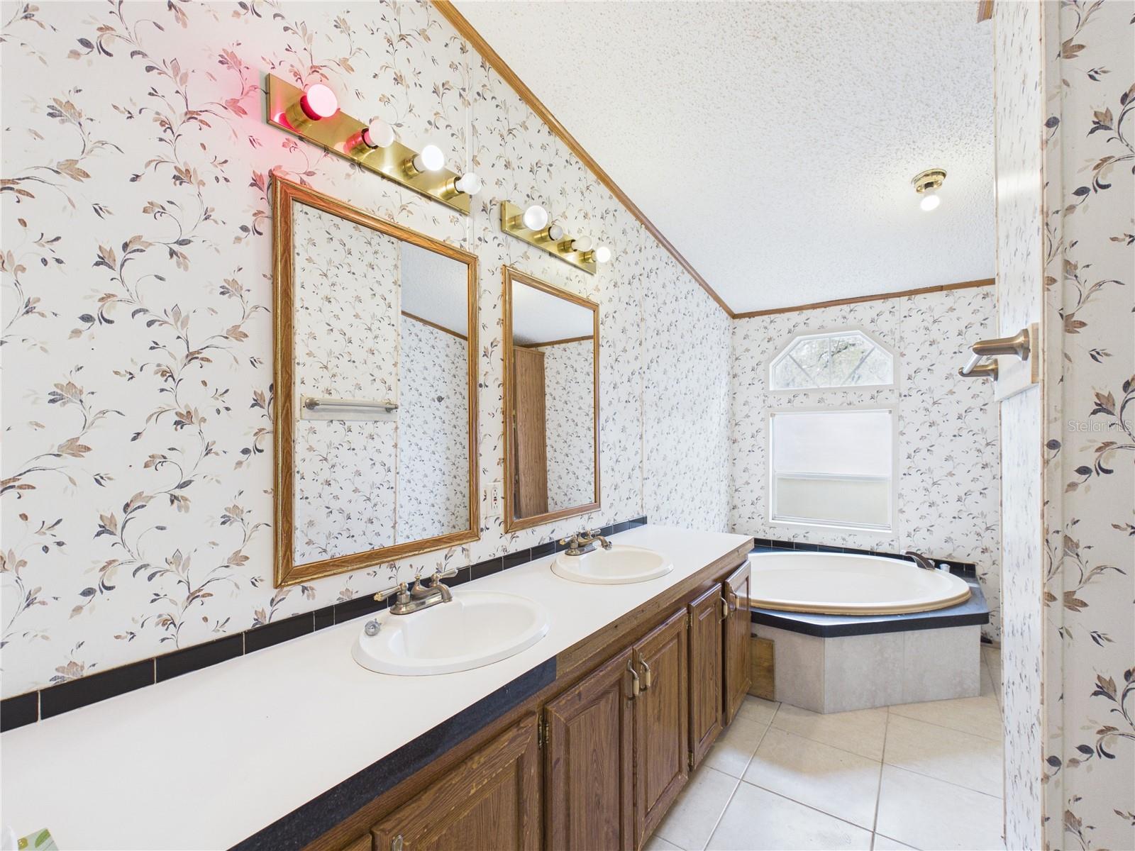 7085 S Rhoder Pt Property Photo 8