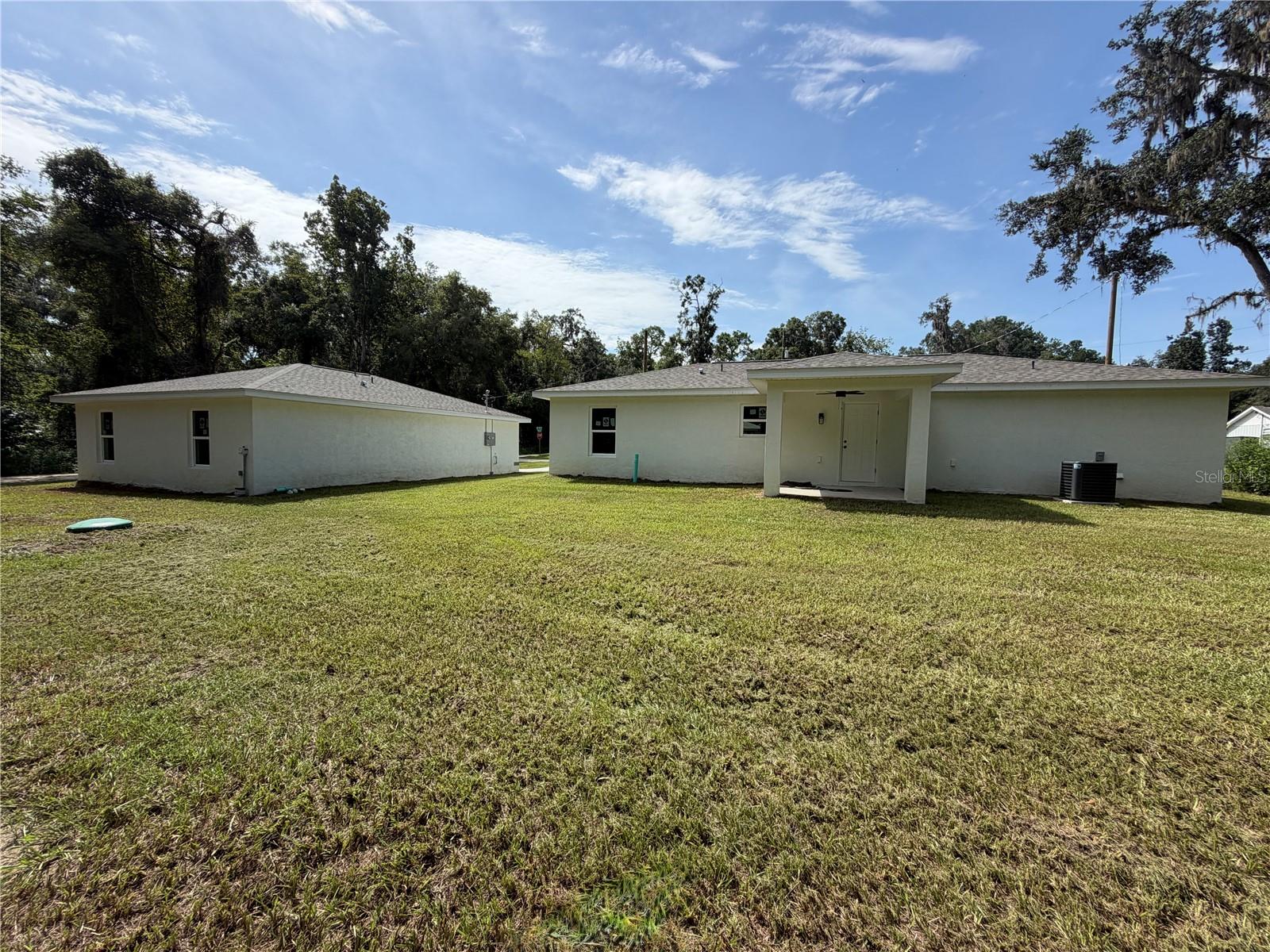 2163 Nw 65th Pl Property Photo 2