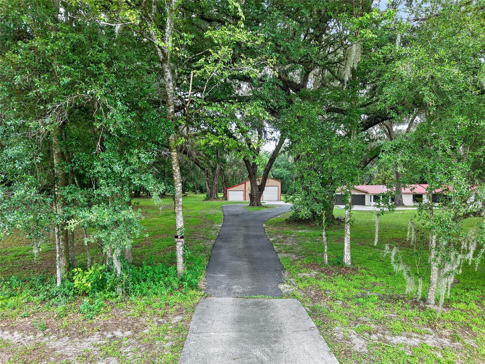 18741 N Us Highway 301 Property Photo 5