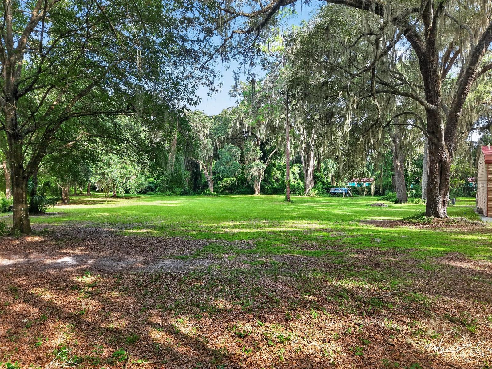 18741 N Us Highway 301 Property Photo 9