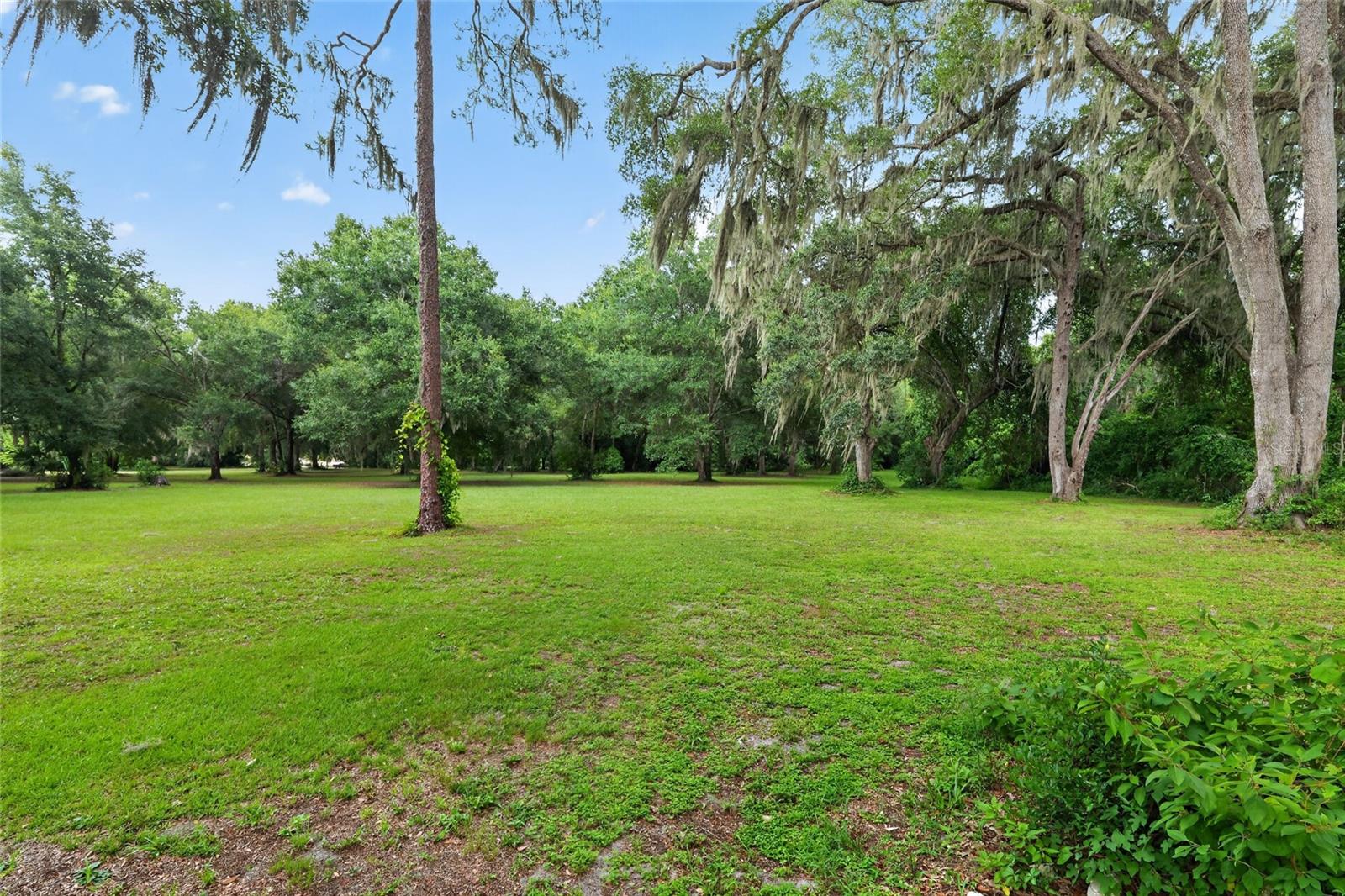 18741 N Us Highway 301 Property Photo 60