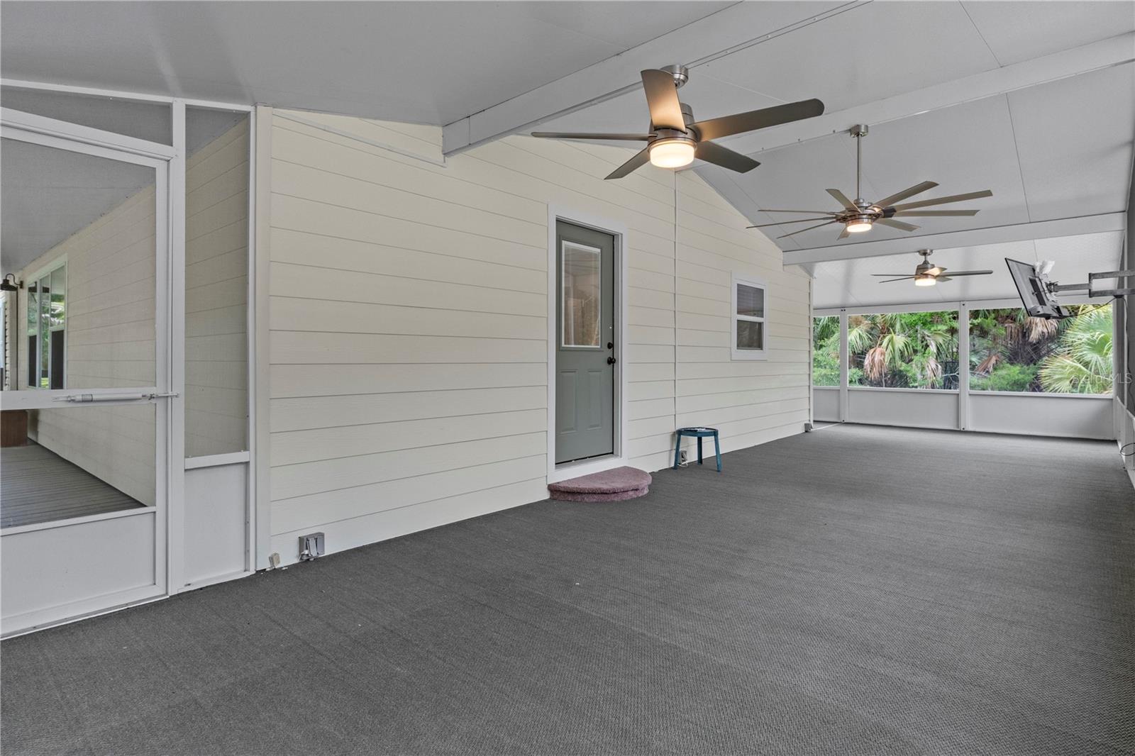 11720 W North Pl Property Photo 4