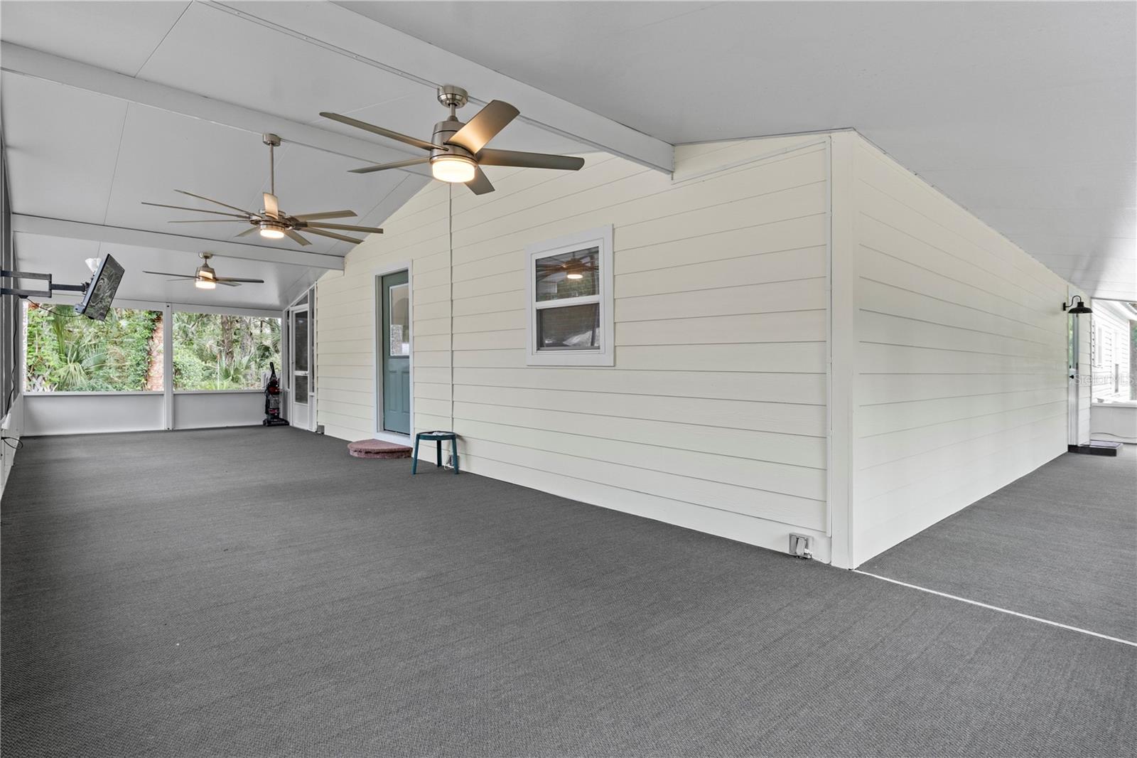 11720 W North Pl Property Photo 6