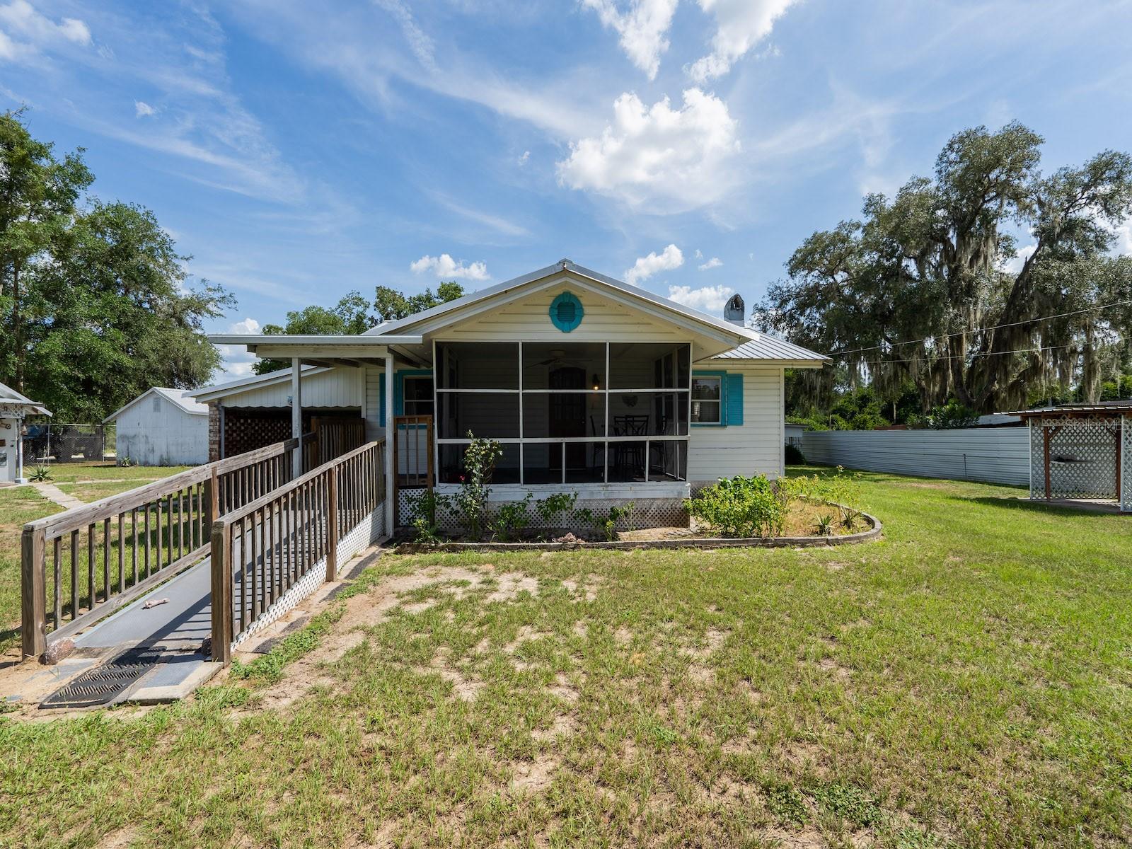 16490 E Highway 316 Property Photo 5