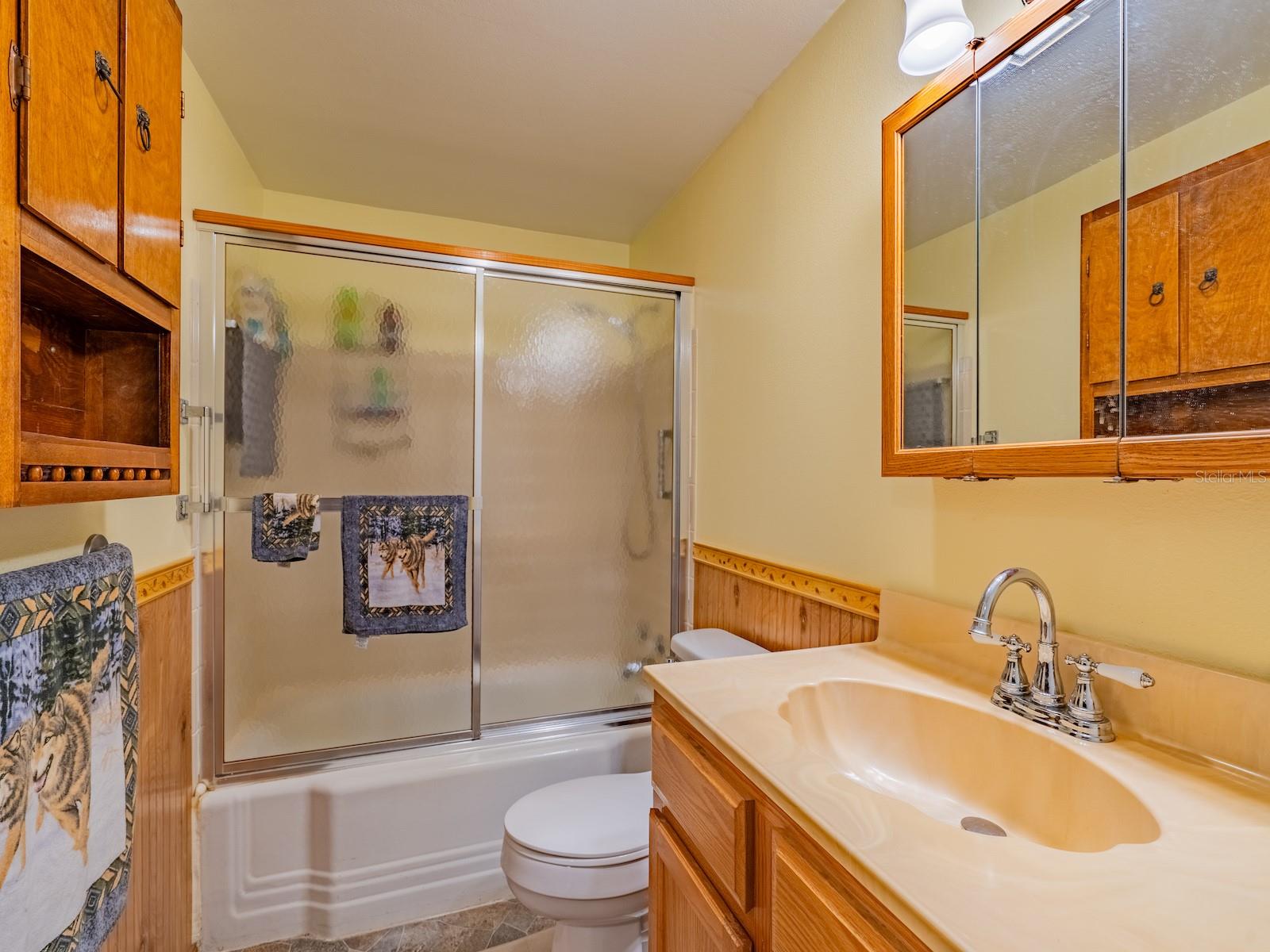 16490 E Highway 316 Property Photo 17