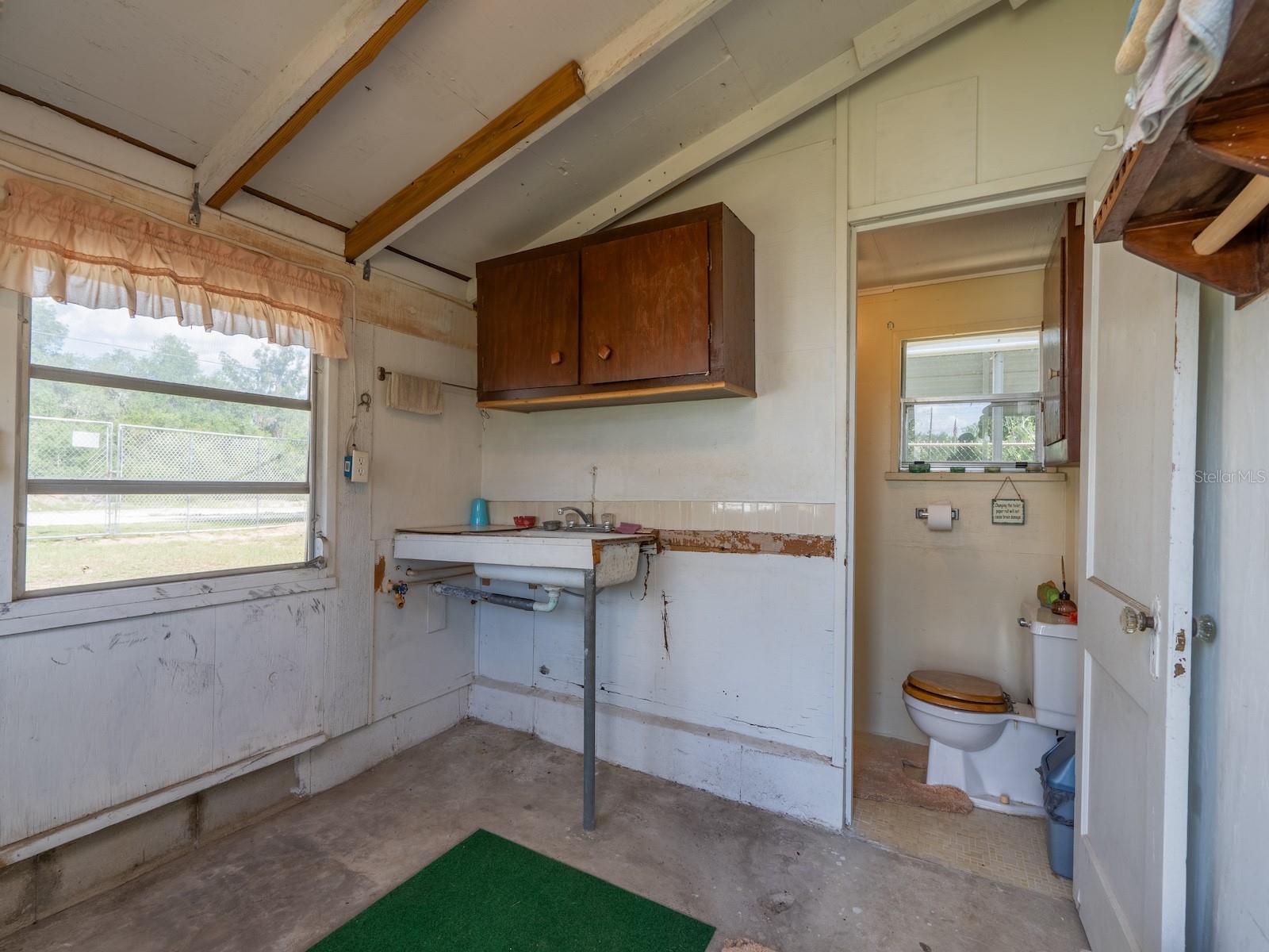 16490 E Highway 316 Property Photo 48