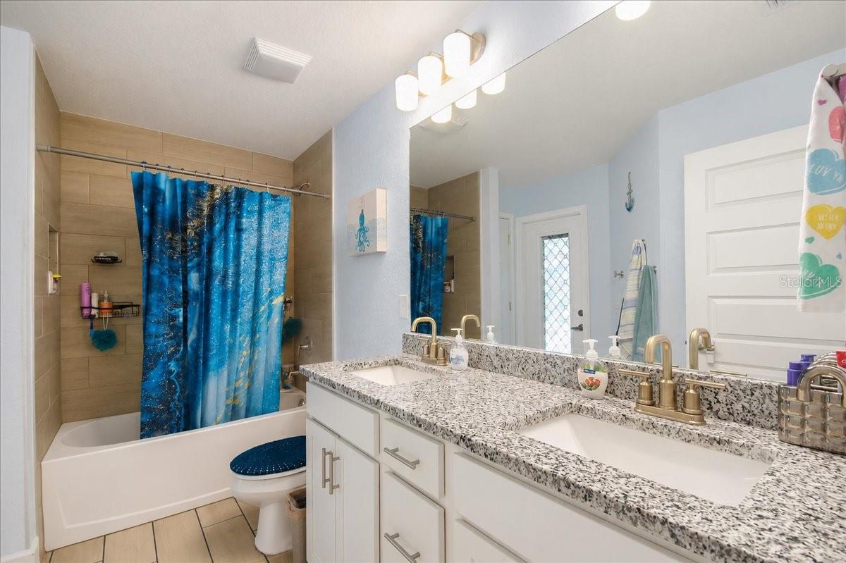 17866 Sw 68th Pl Property Photo 41