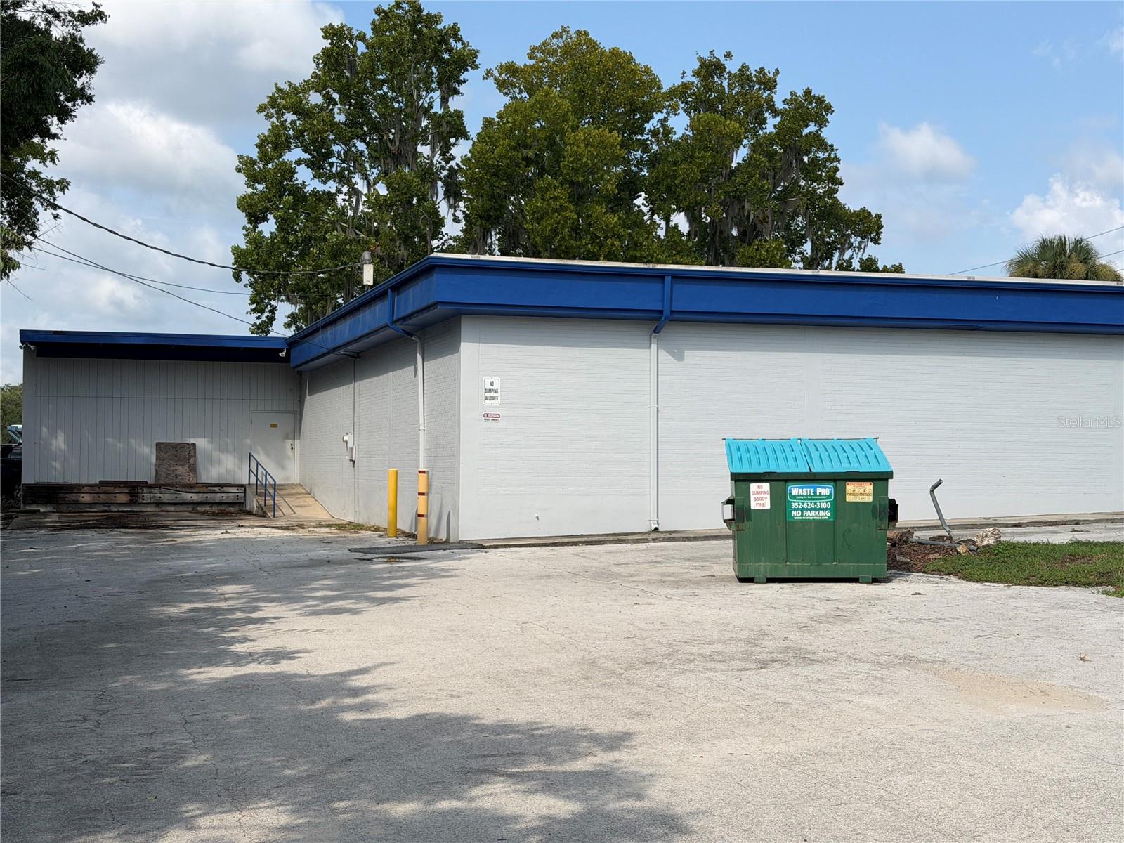 5920 Se Hames Rd Property Photo 4