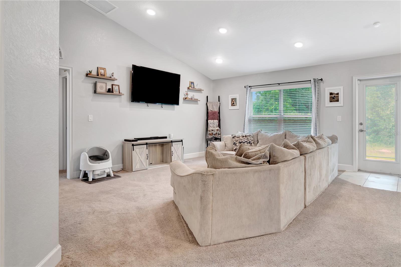 8241 Sw 132 Loop Property Photo 5