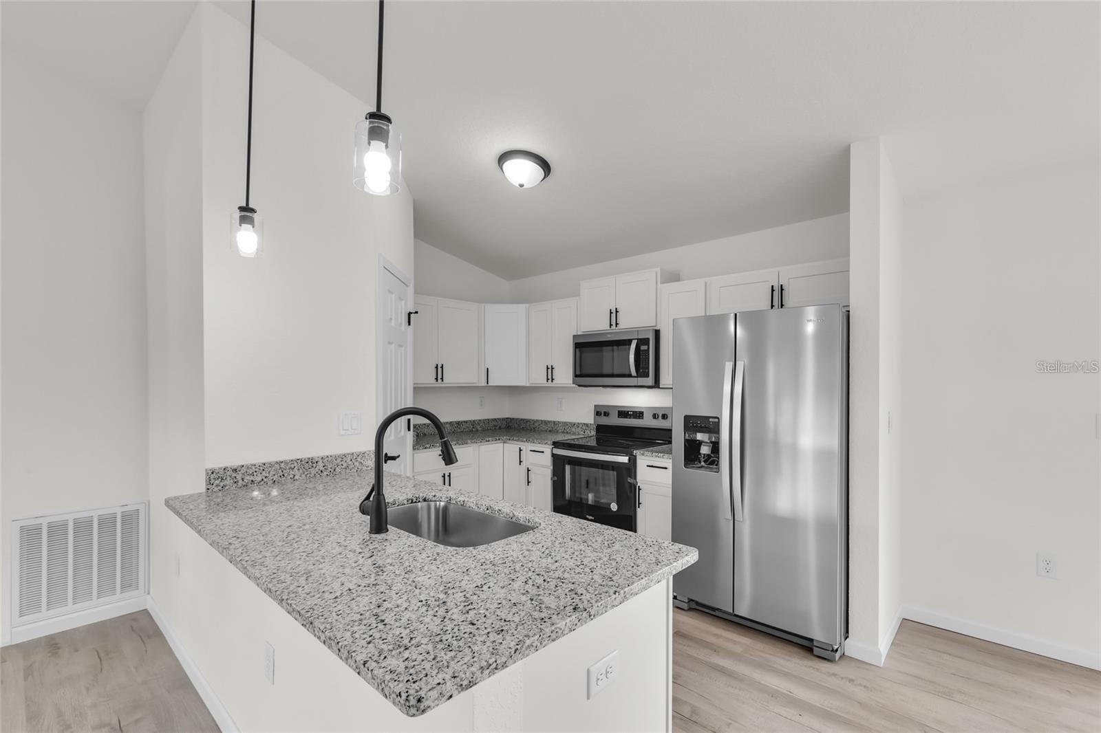 14619 Sw 21 Pl Property Photo 7